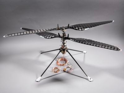 This prototype of the Mars Ingenuity helicopter achieved the first successful free flight under simulated Martian conditions (on Earth) in 2016.